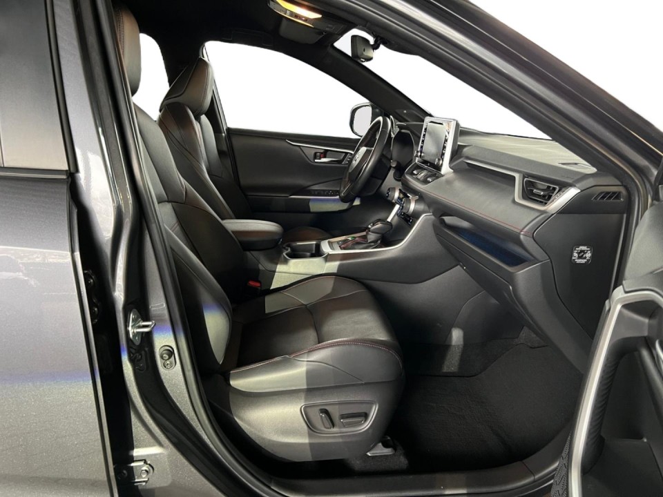 Toyota RAV4 PHEV Style - foto 12