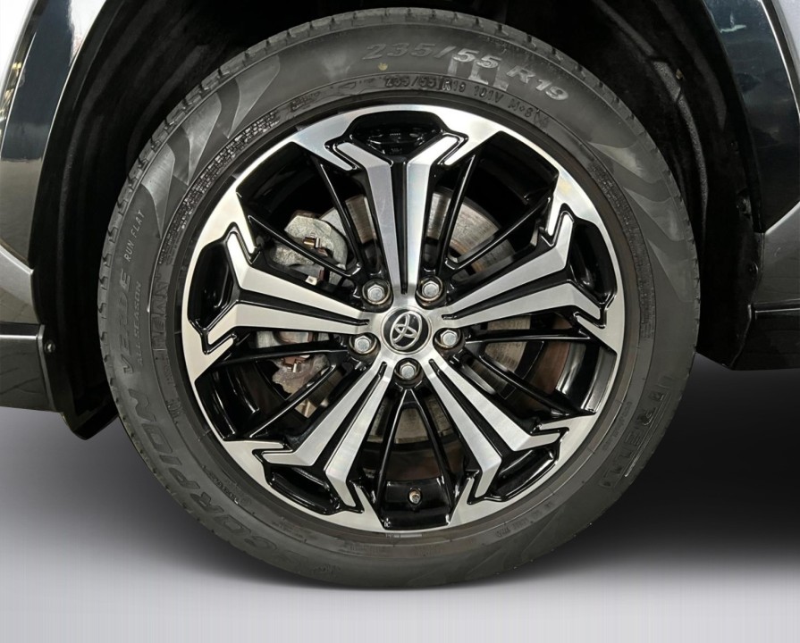 Toyota RAV4 PHEV Style - foto 22