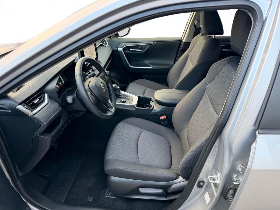 Toyota RAV4 HEV AWD - foto 11