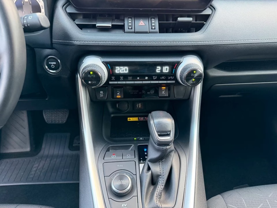 Toyota RAV4 HEV AWD - foto 14