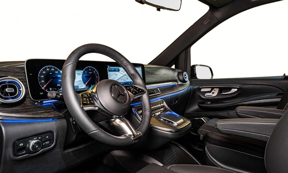 Mercedes-Benz V 300d 4MATIC Extralong Exclusive - foto 9