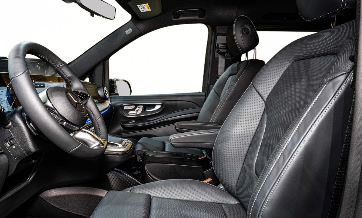 Mercedes-Benz V 300d 4MATIC Extralong Exclusive - foto 11