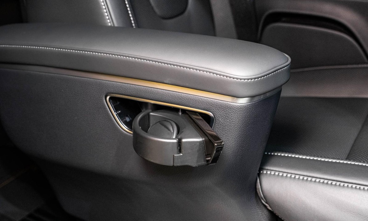 Mercedes-Benz V 300d 4MATIC Extralong Exclusive - foto 29