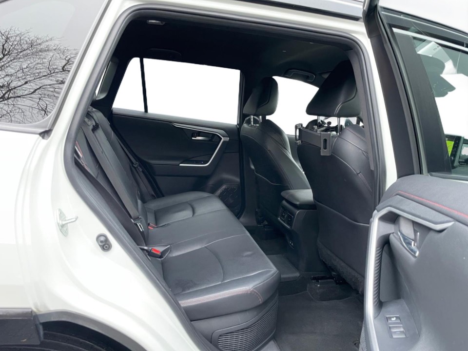 Toyota RAV4 PHEV Style - foto 11