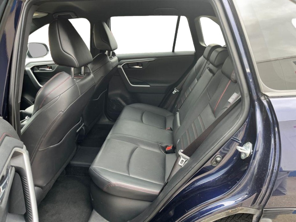 Toyota RAV4 PHEV Style - foto 10