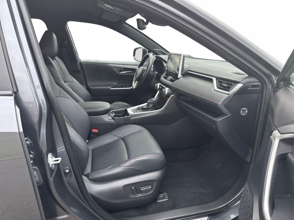 Toyota RAV4 PHEV - foto 6