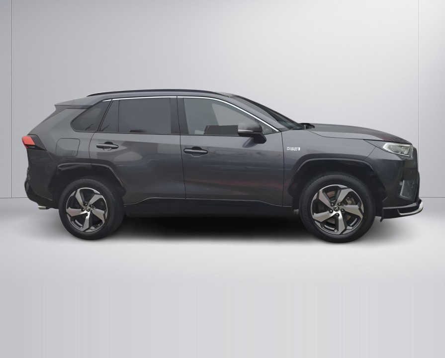 Toyota RAV4 PHEV (2)