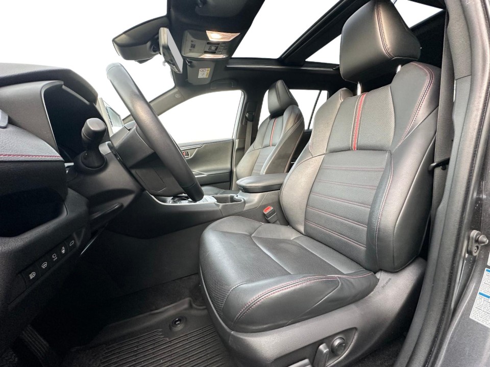 Toyota RAV4 PHEV - foto 7