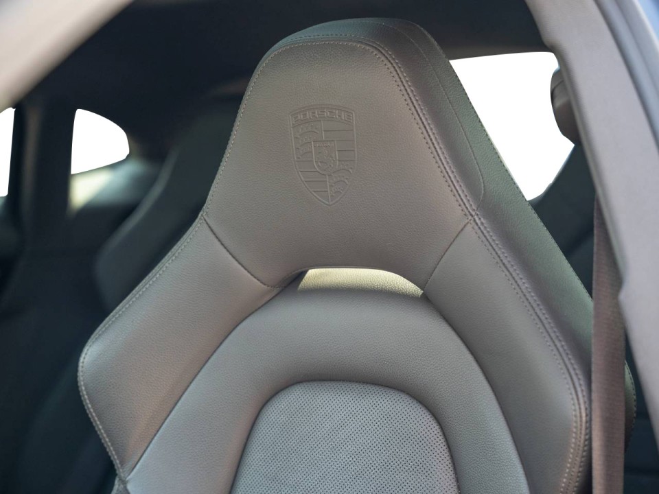 Porsche Panamera 4 E-Hybrid Platinum Edition - foto 19