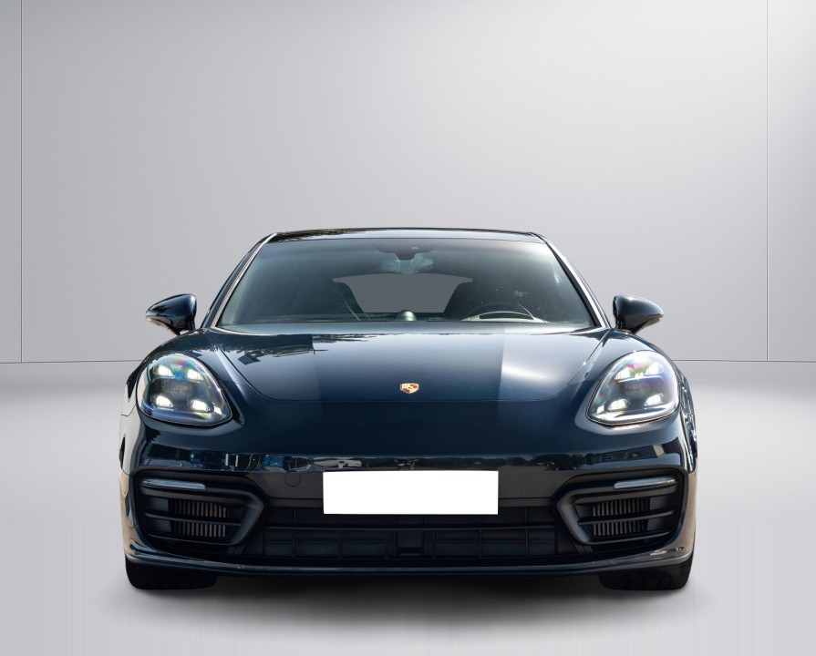 Porsche Panamera 4 E-Hybrid Platinum Edition (2)