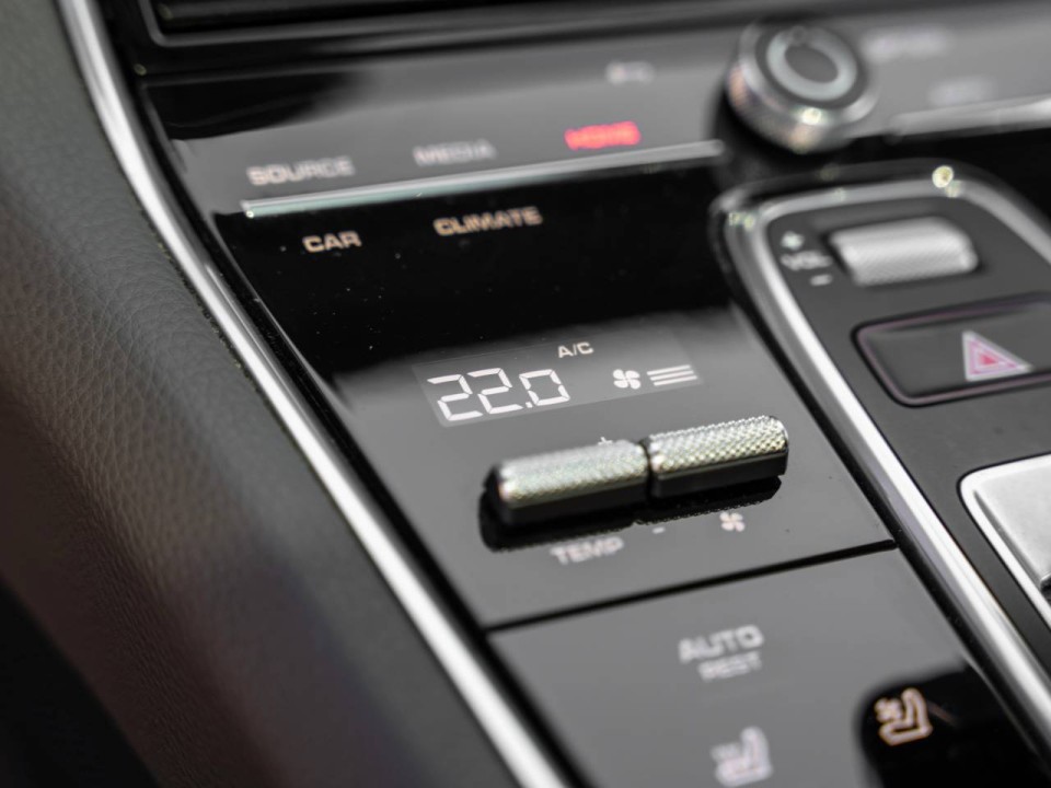 Porsche Panamera 4 E-Hybrid Platinum Edition - foto 16