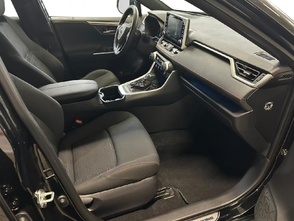 Toyota RAV4 PHEV - foto 8
