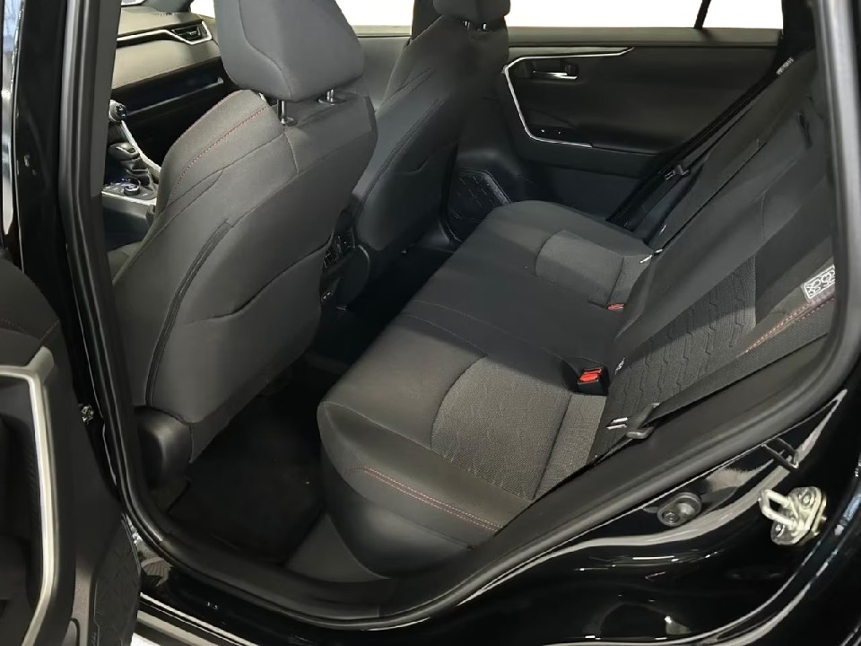 Toyota RAV4 PHEV - foto 9