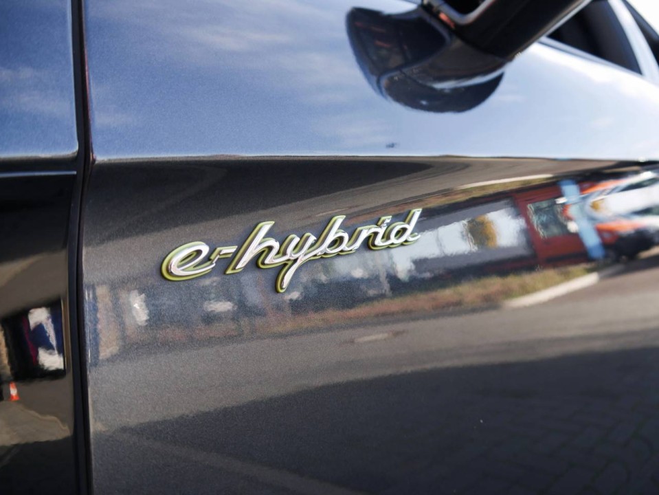 Porsche Panamera 4 E-Hybrid - foto 25