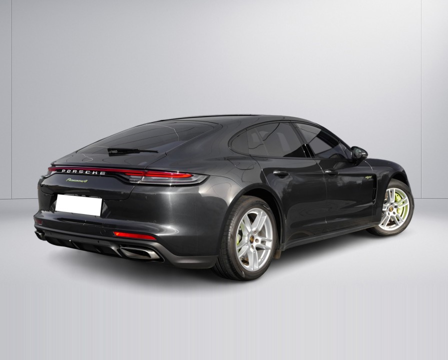 Porsche Panamera 4 E-Hybrid (3)