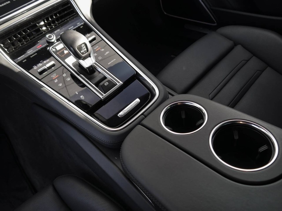 Porsche Panamera 4 E-Hybrid - foto 15