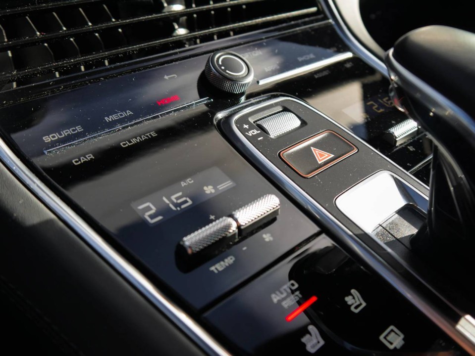 Porsche Panamera 4 E-Hybrid - foto 19