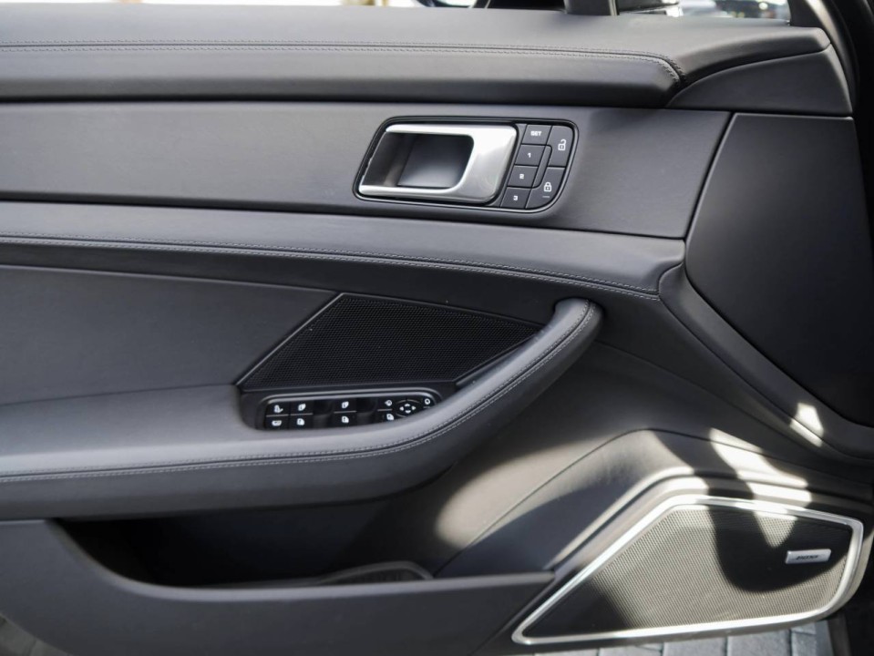 Porsche Panamera 4 E-Hybrid - foto 21