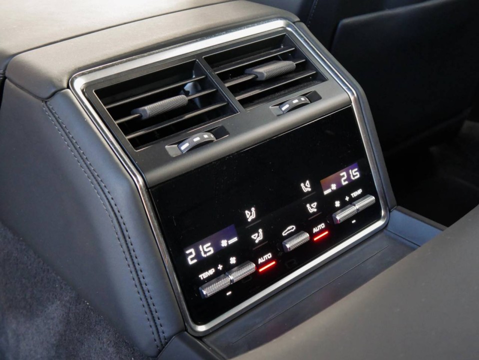 Porsche Panamera 4 E-Hybrid - foto 22