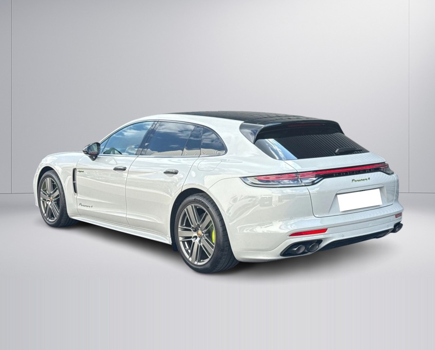 Porsche Panamera 4 E-Hybrid Sport Turismo Platinum Edition (4)