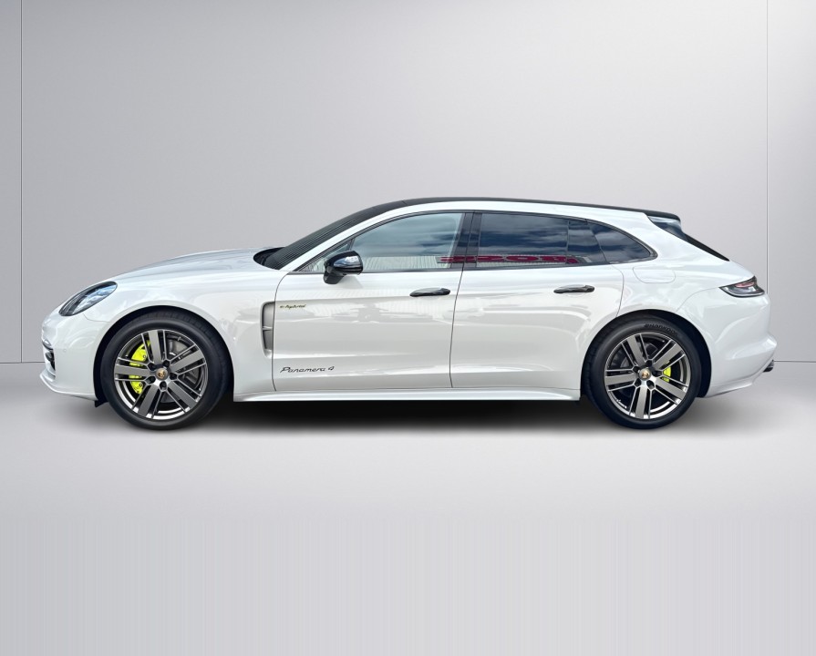 Porsche Panamera 4 E-Hybrid Sport Turismo Platinum Edition (3)