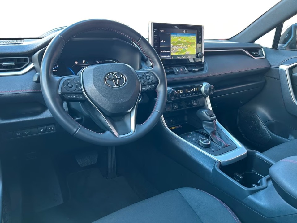 Toyota RAV4 PHEV - foto 7