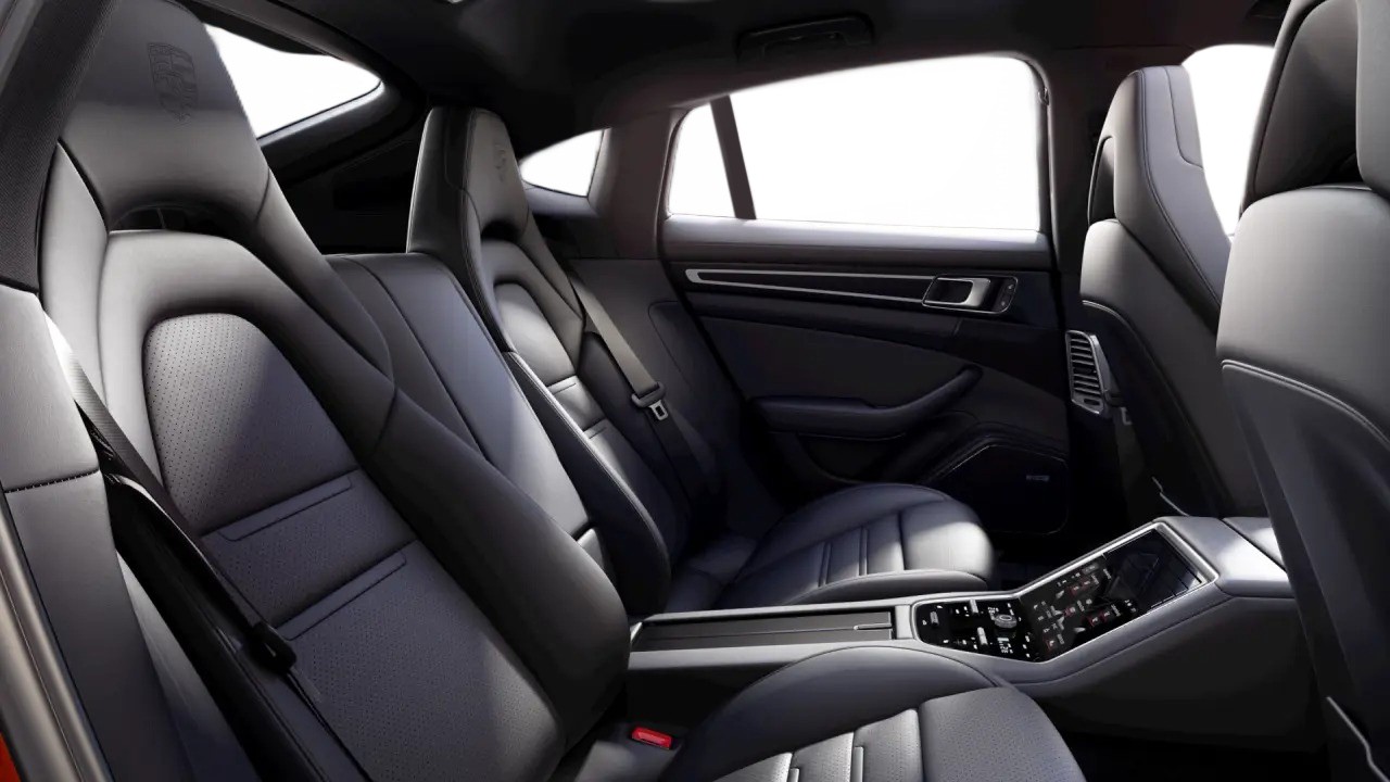 Porsche Panamera 4 Platinum Edition - foto 6