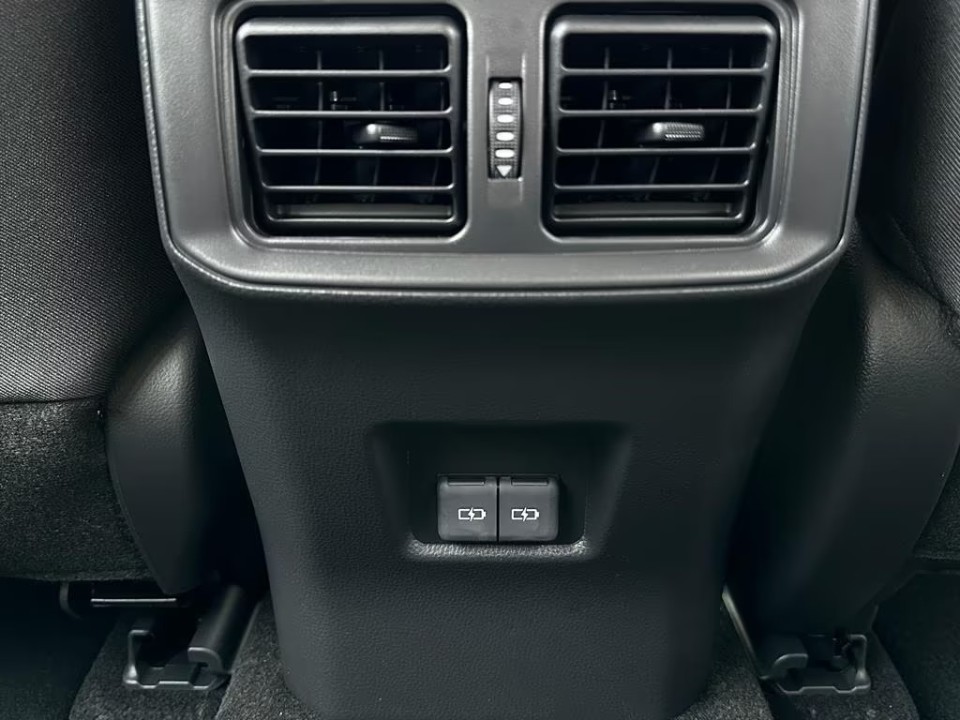 Toyota RAV4 HEV AWD Active - foto 27