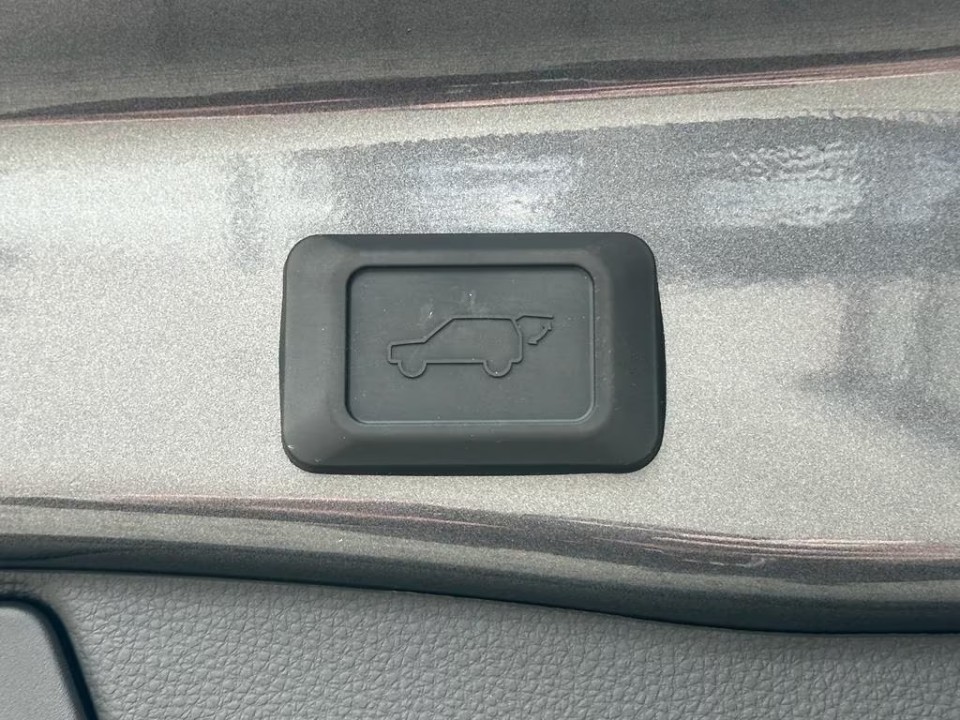 Toyota RAV4 HEV AWD Active - foto 30