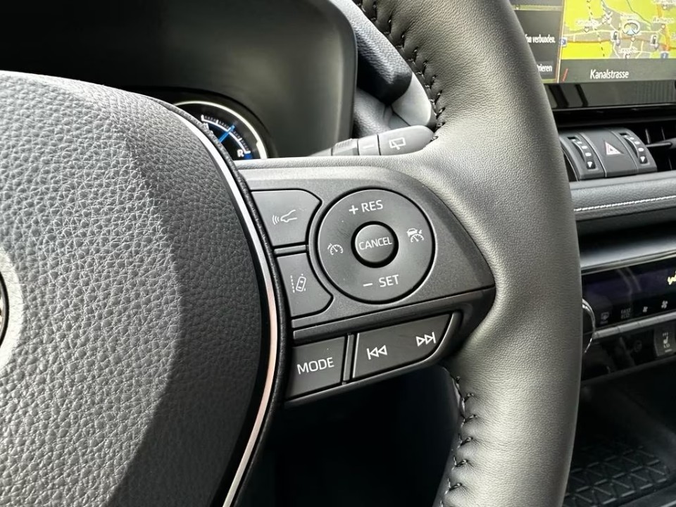 Toyota RAV4 HEV AWD Active - foto 11