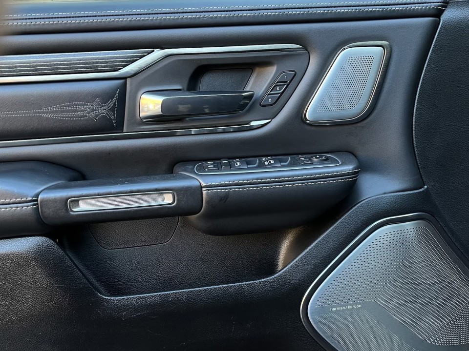 Dodge RAM 1500 Limited - foto 22