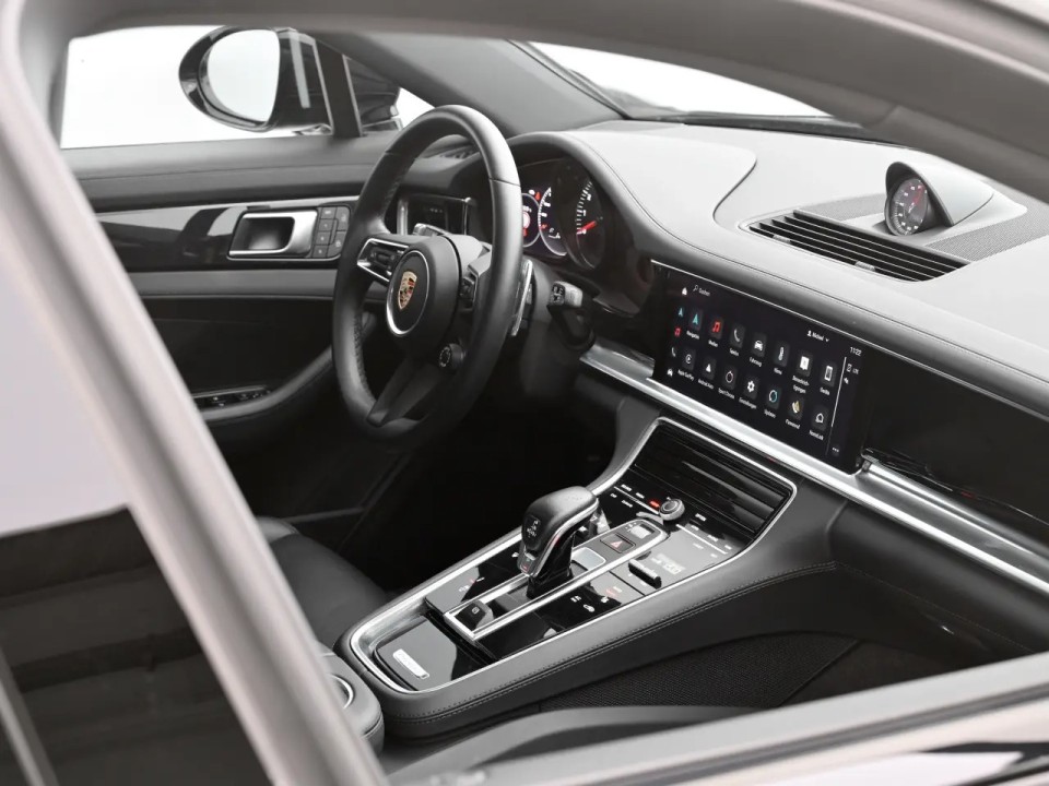Porsche Panamera 4S - foto 9