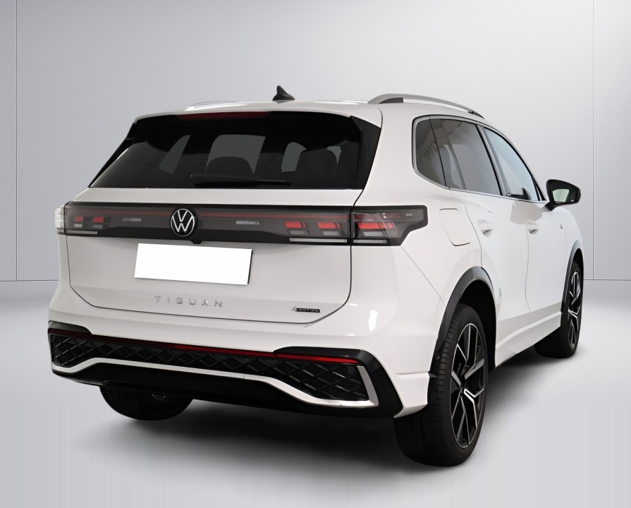 Volkswagen Tiguan R-Line 2.0 TDI DSG 4MOTION (3)