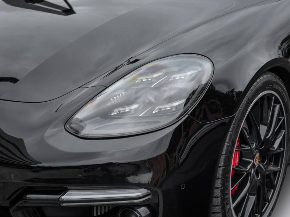 Porsche Panamera GTS - foto 26