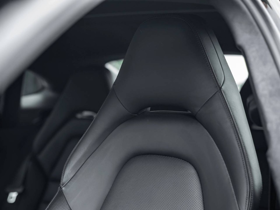 Porsche Panamera GTS - foto 19