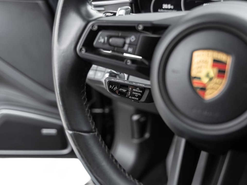 Porsche Panamera GTS - foto 16