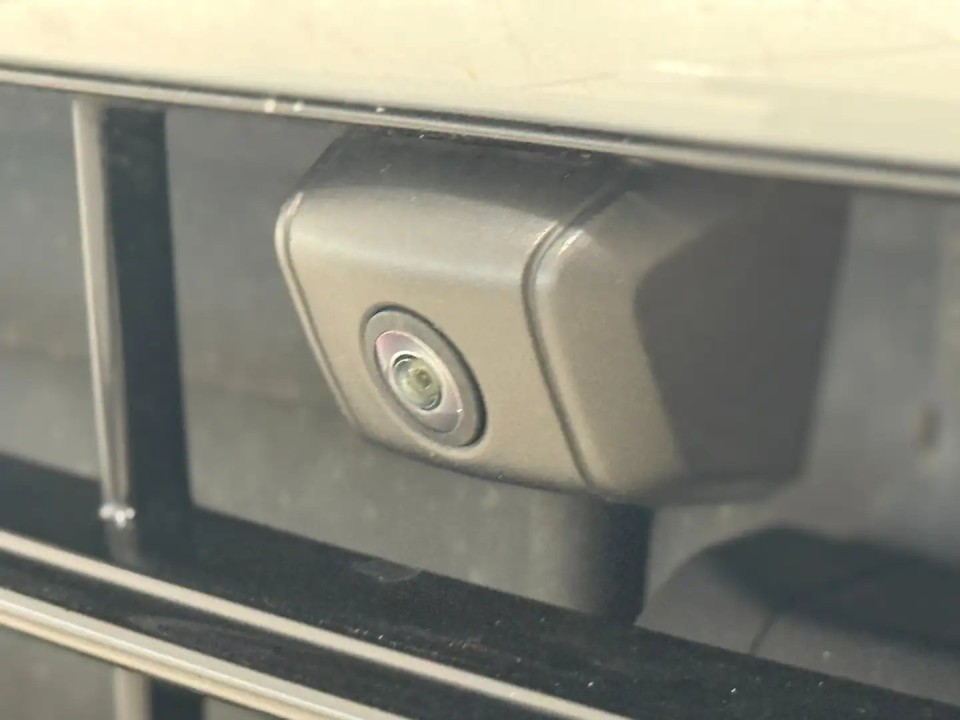 Porsche Cayenne Coupe E-Hybrid - foto 22