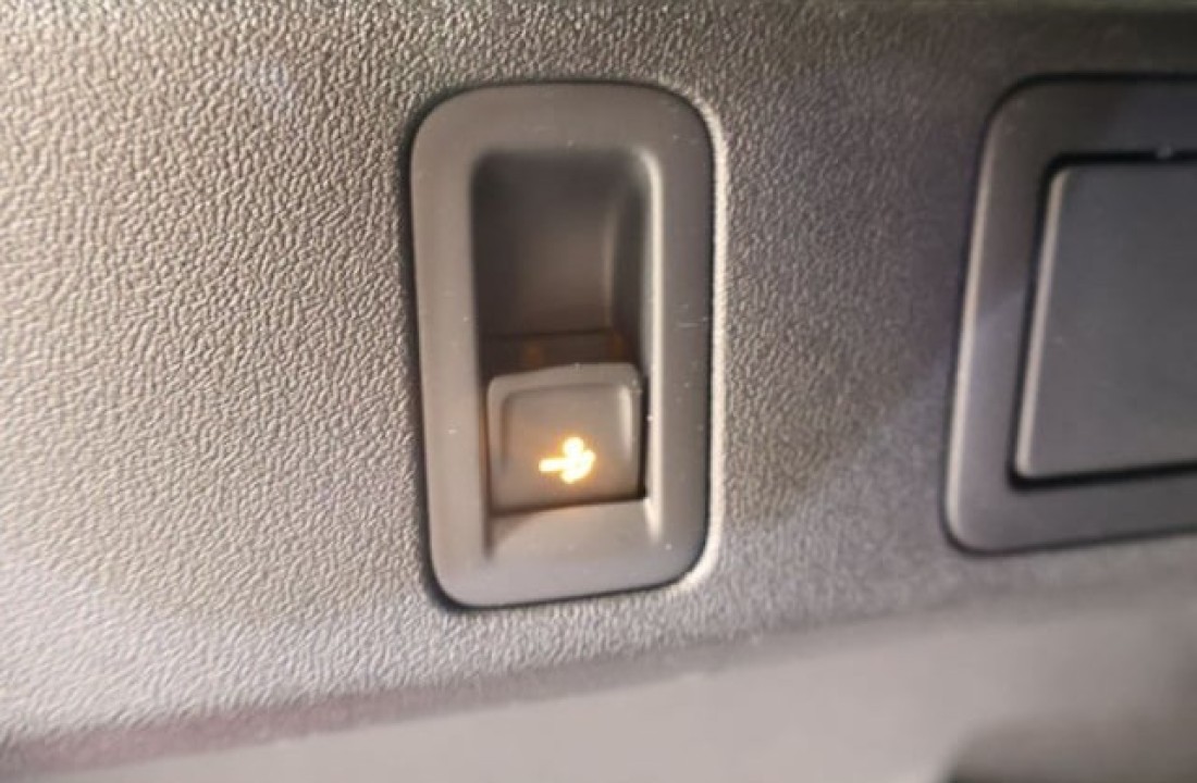 Volkswagen Tiguan R-Line 2.0 TDI DSG 4MOTION - foto 21