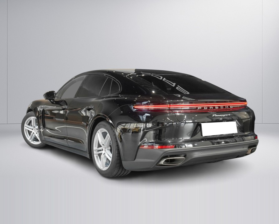 Porsche Panamera 4 (4)