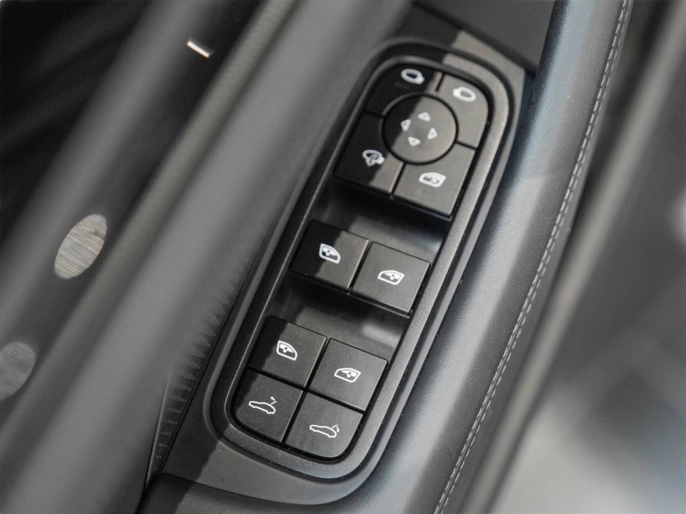 Porsche Panamera 4 - foto 21