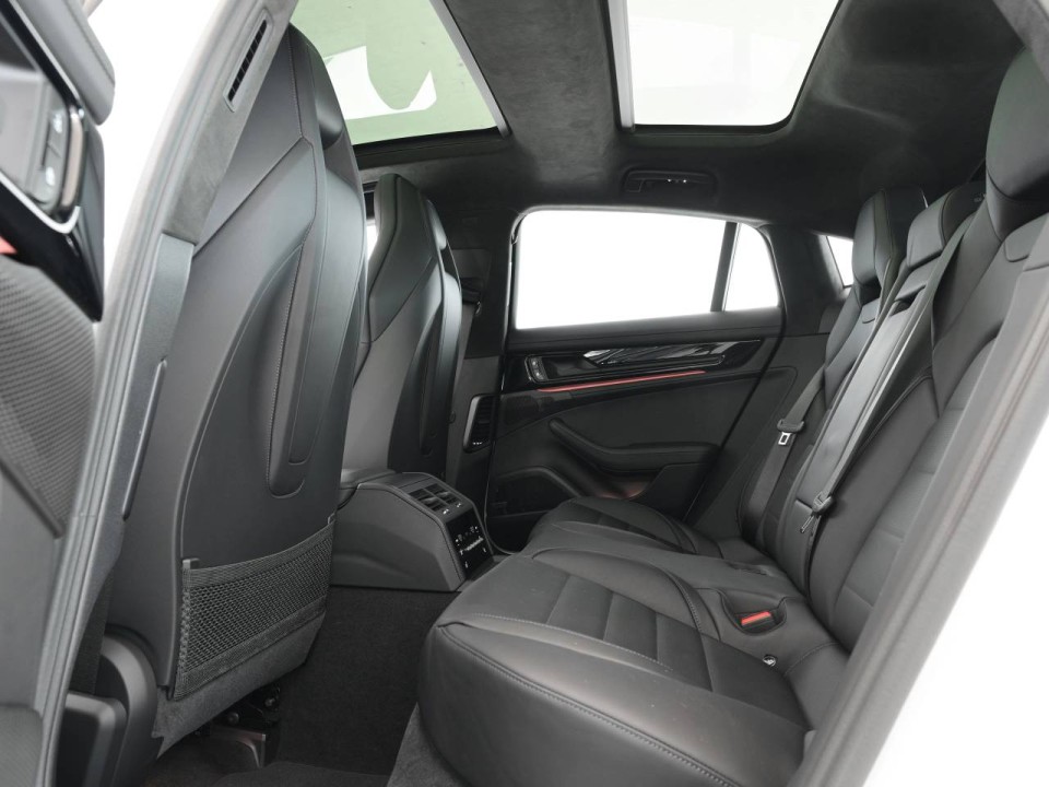 Porsche Panamera 4 - foto 9