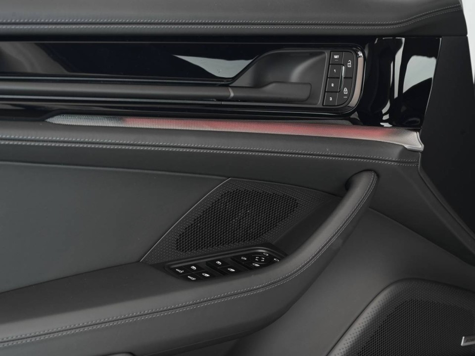 Porsche Panamera 4 - foto 19