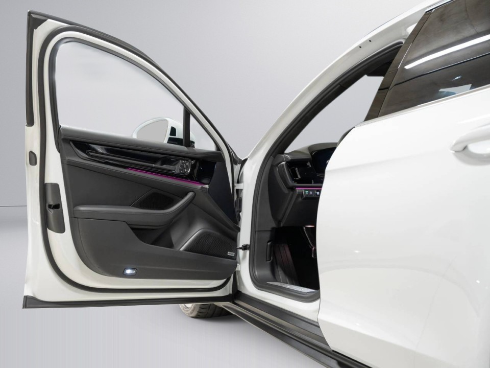 Porsche Panamera 4 - foto 8