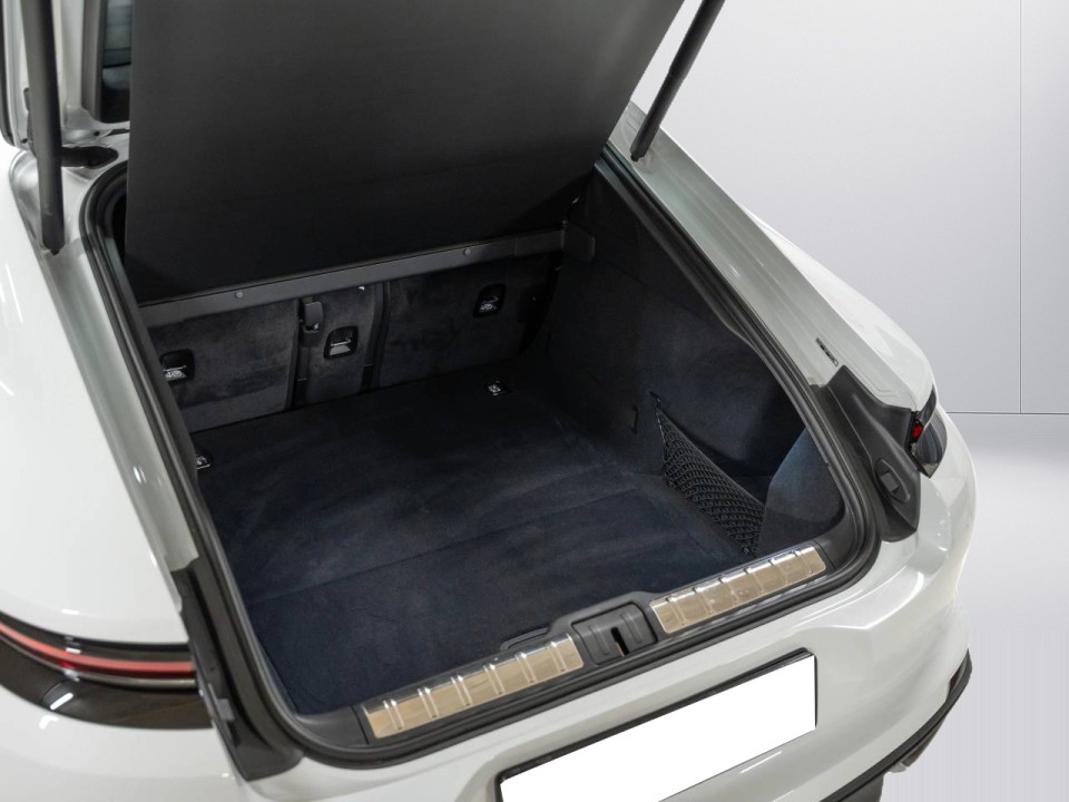 Porsche Panamera 4 - foto 34