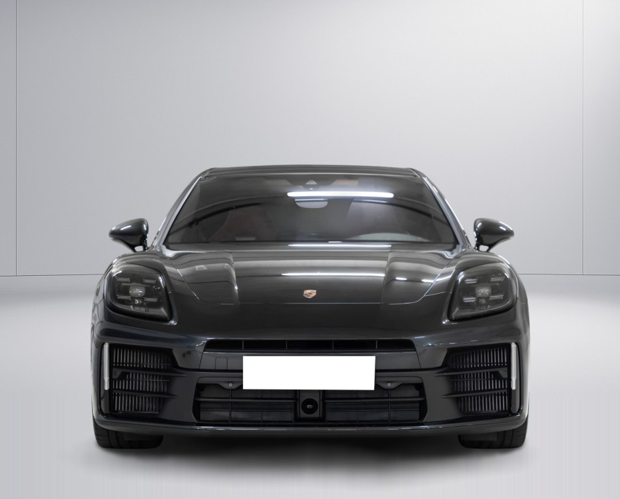 Porsche Panamera 4 (2)