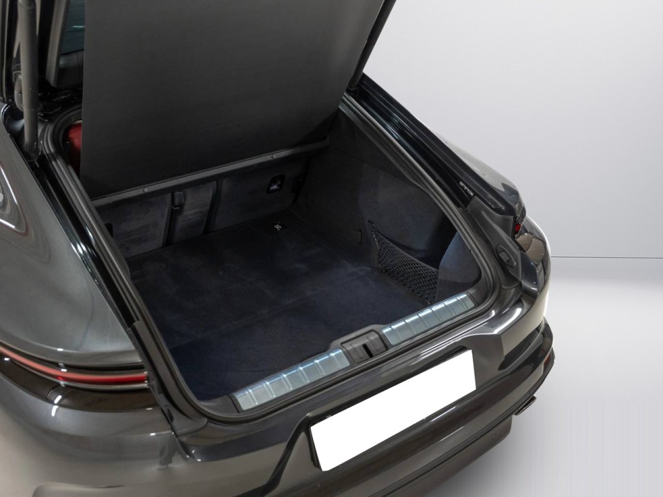 Porsche Panamera 4 - foto 33