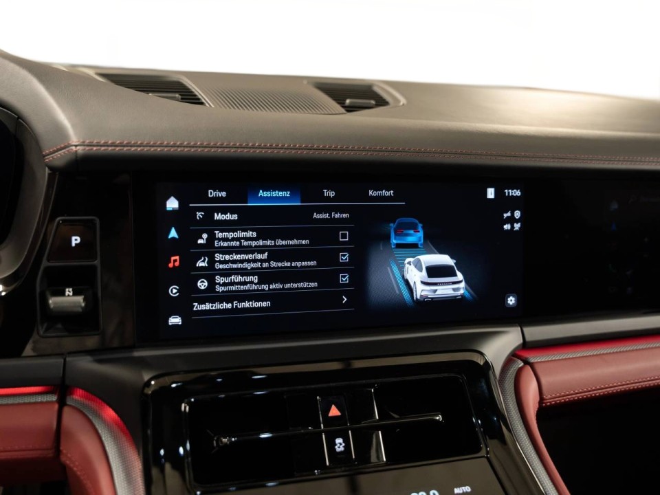 Porsche Panamera 4 - foto 22