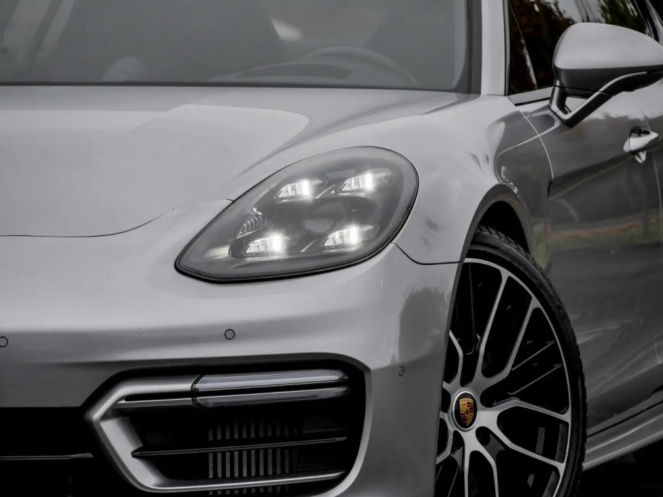 Porsche Panamera GTS - foto 21