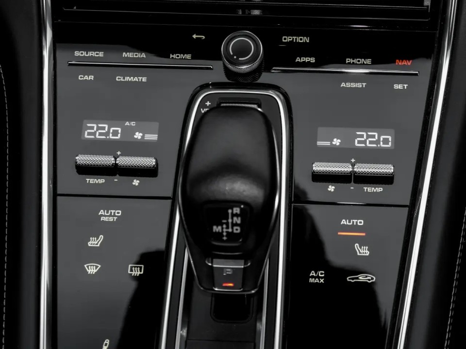 Porsche Panamera GTS - foto 10