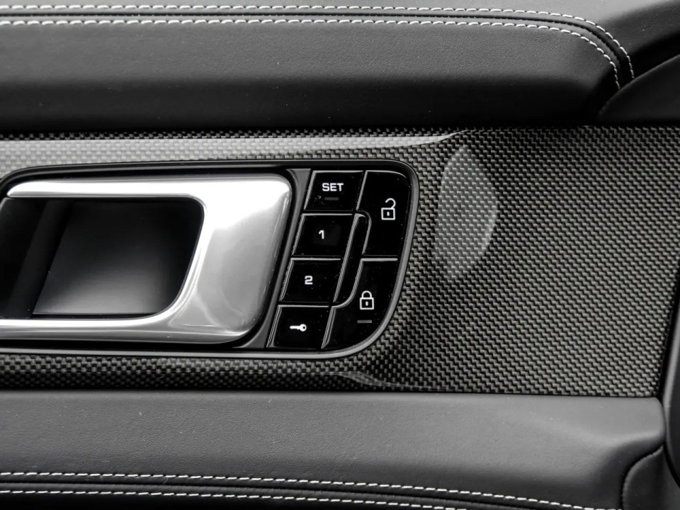 Porsche Panamera GTS - foto 15